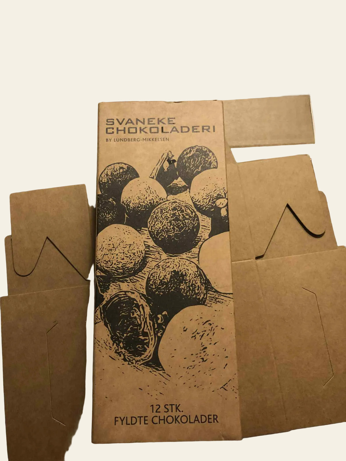 Chokoladeæske med 12 stk. 200g