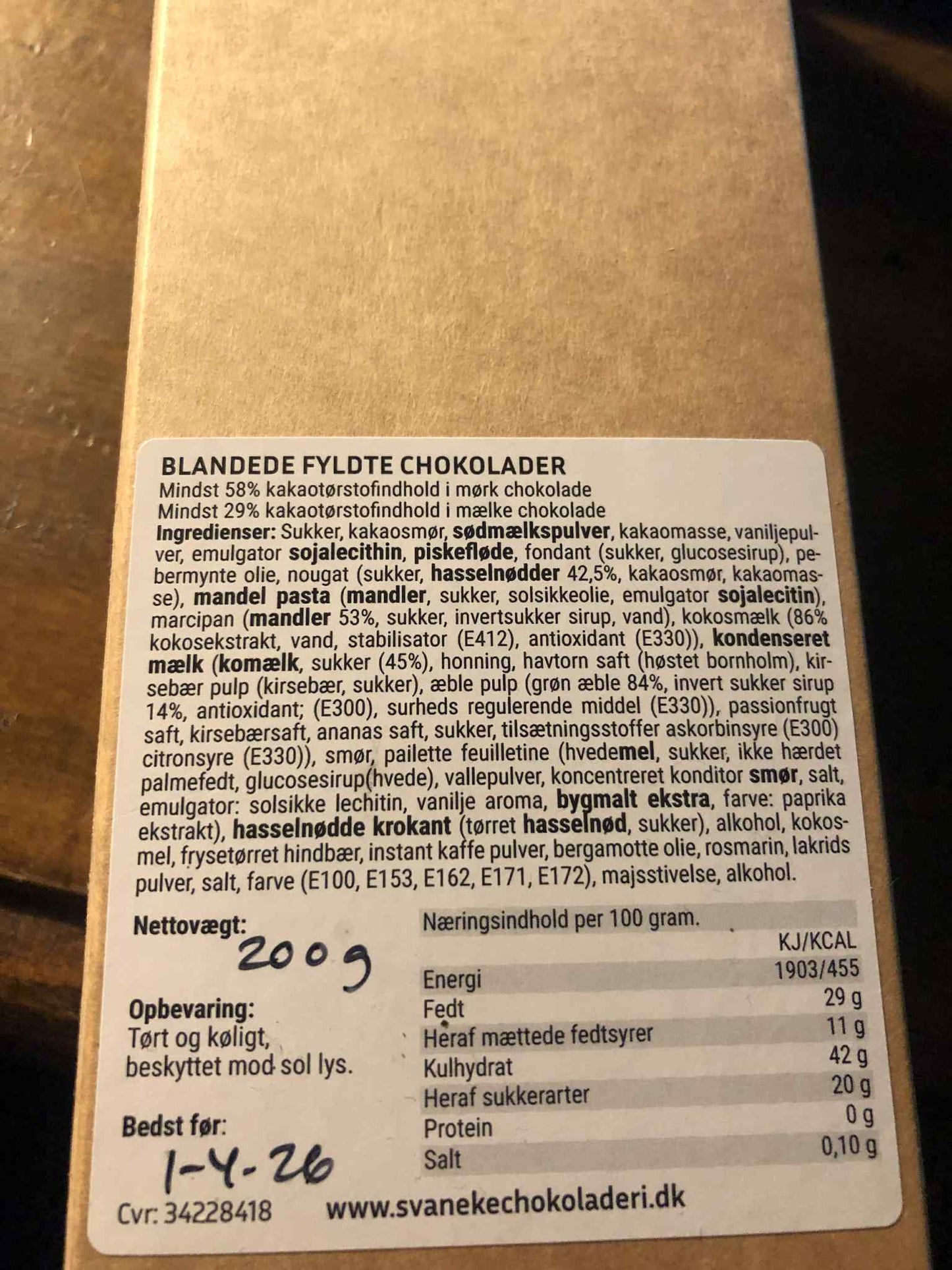 Chocoladeæske med 12 stk. 250g